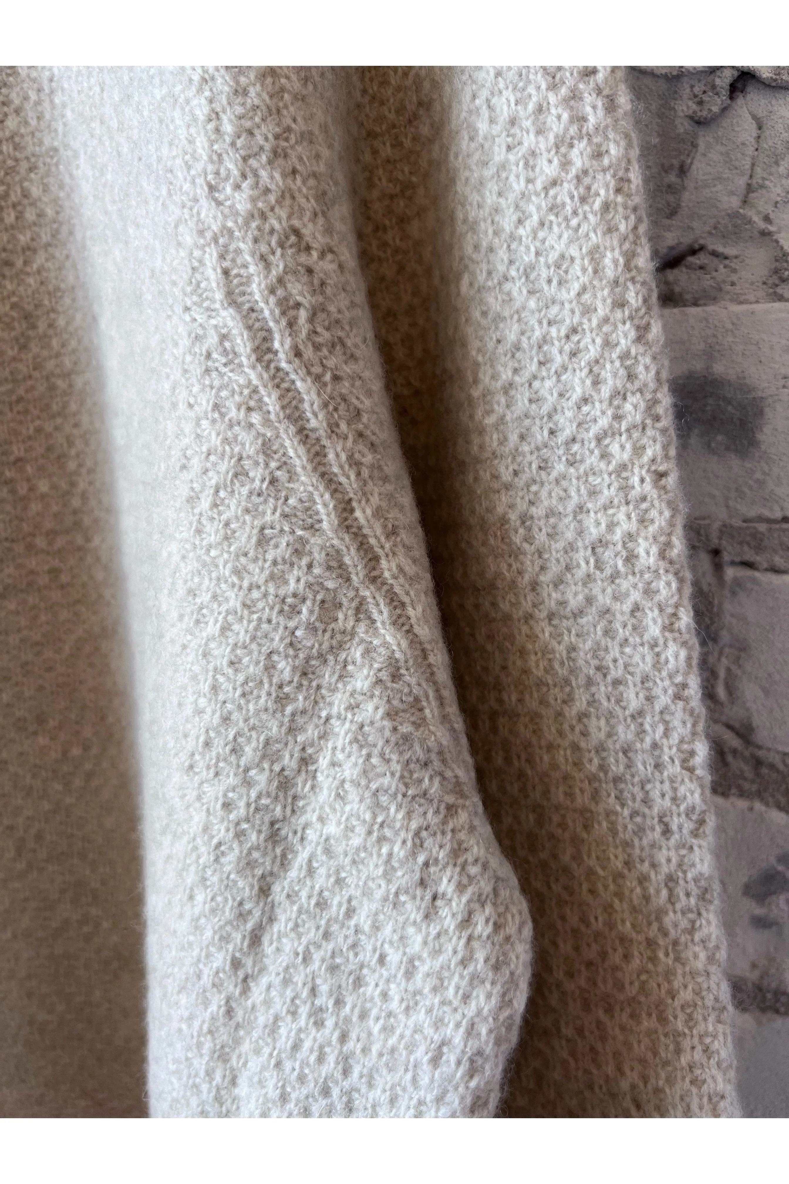 Cashmere Crewneck Knit Pullover - Natural