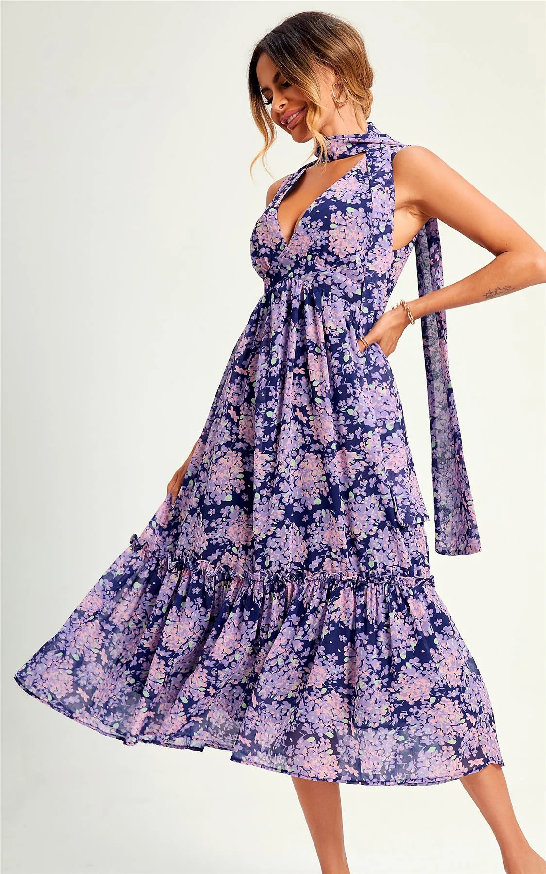 Flora Print V Neck  Midi Dress In Navy
