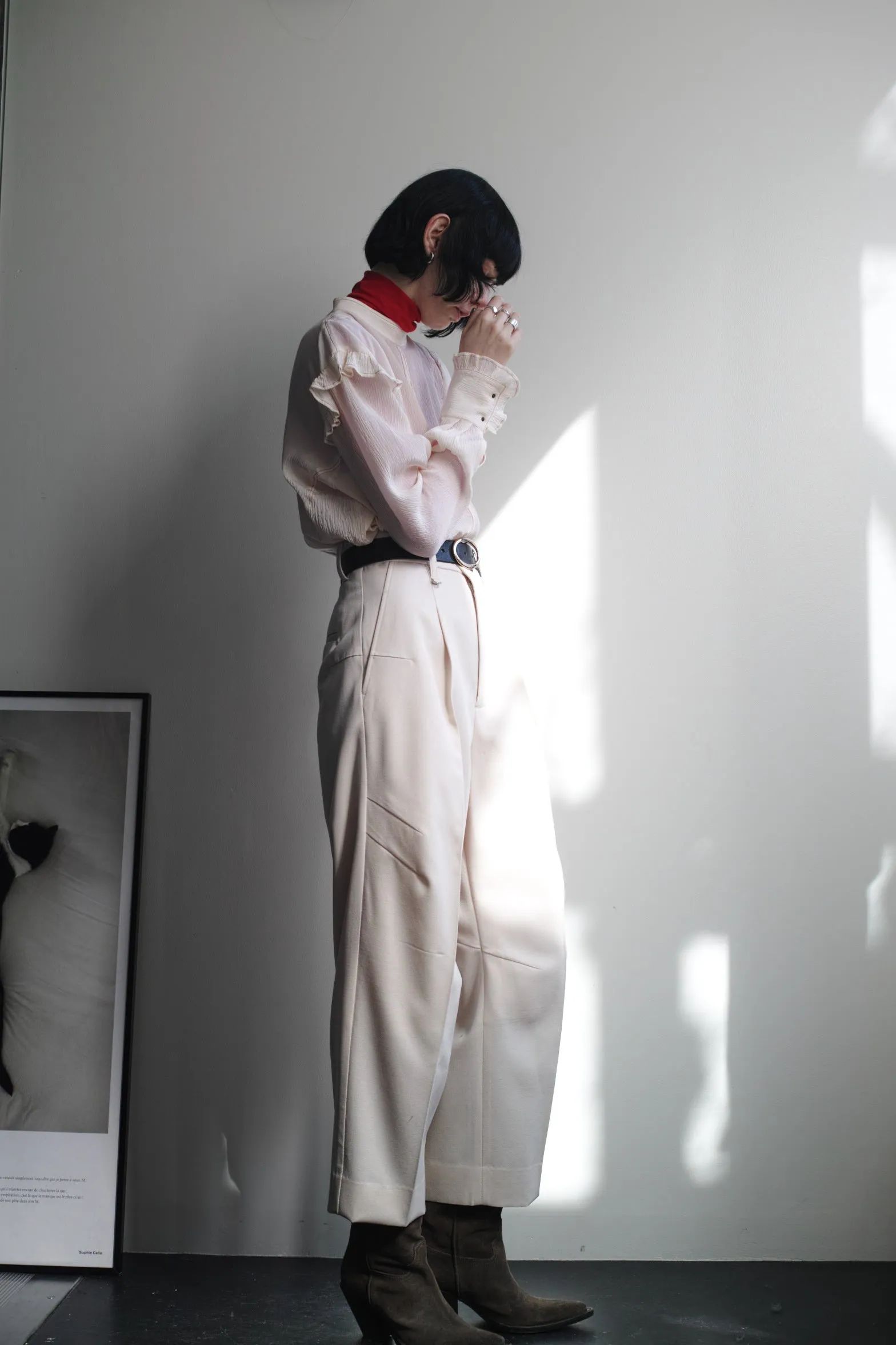 FRILL-TRIMMED BLOUSE